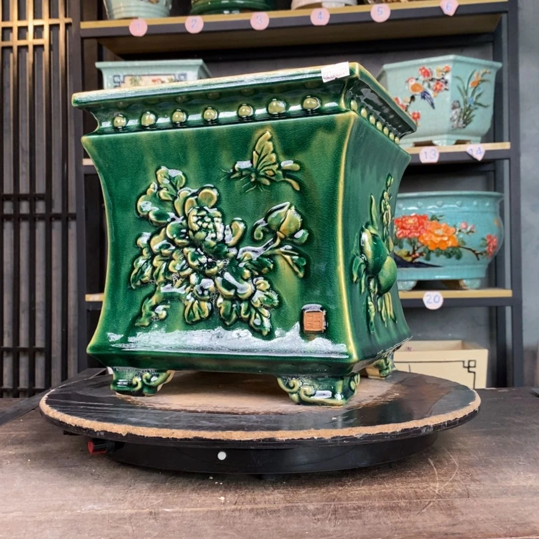 陶瓷祥绿色方，4。