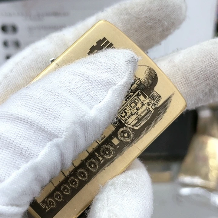 【闪购商品】ZL军机61