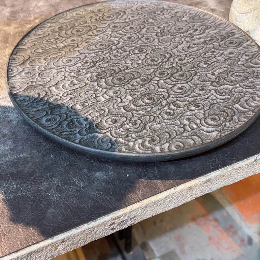 圣***士石材祥云干泡台摆件