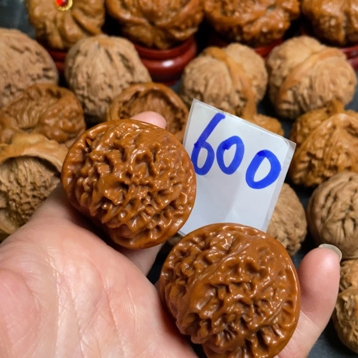 文玩核桃把件宫灯600