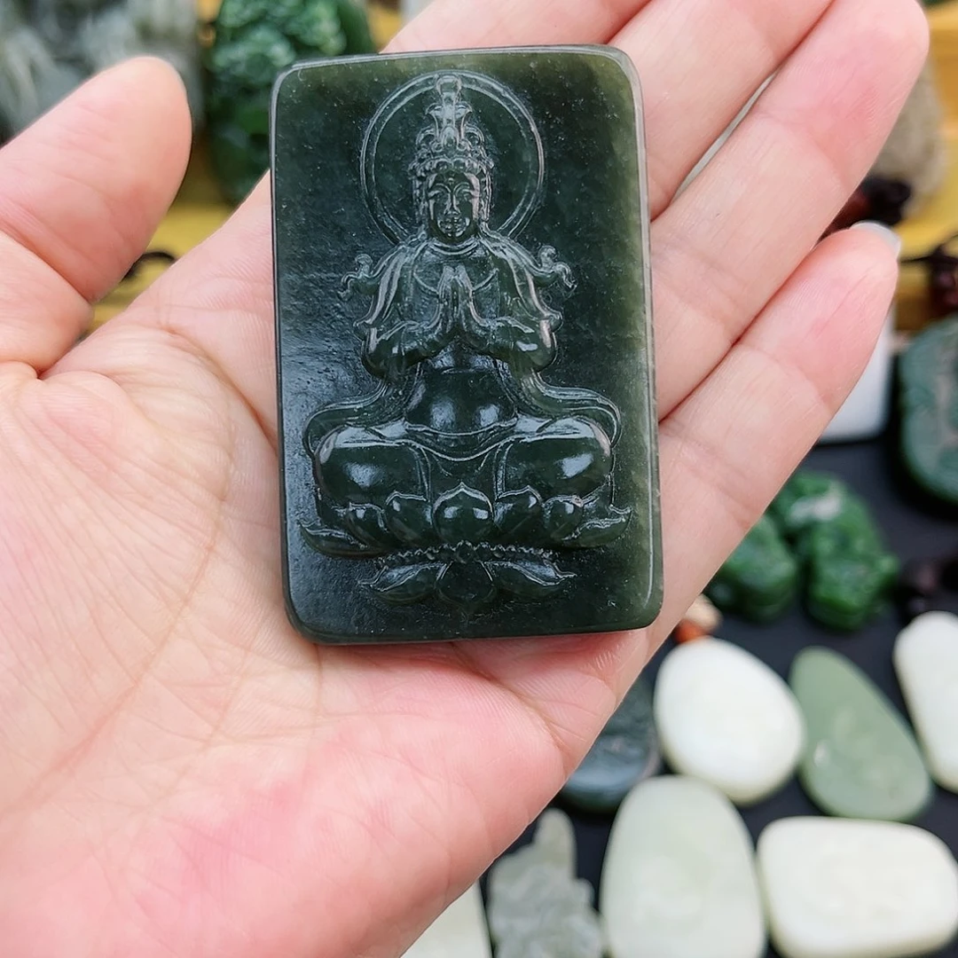 和田玉未镶嵌颈饰