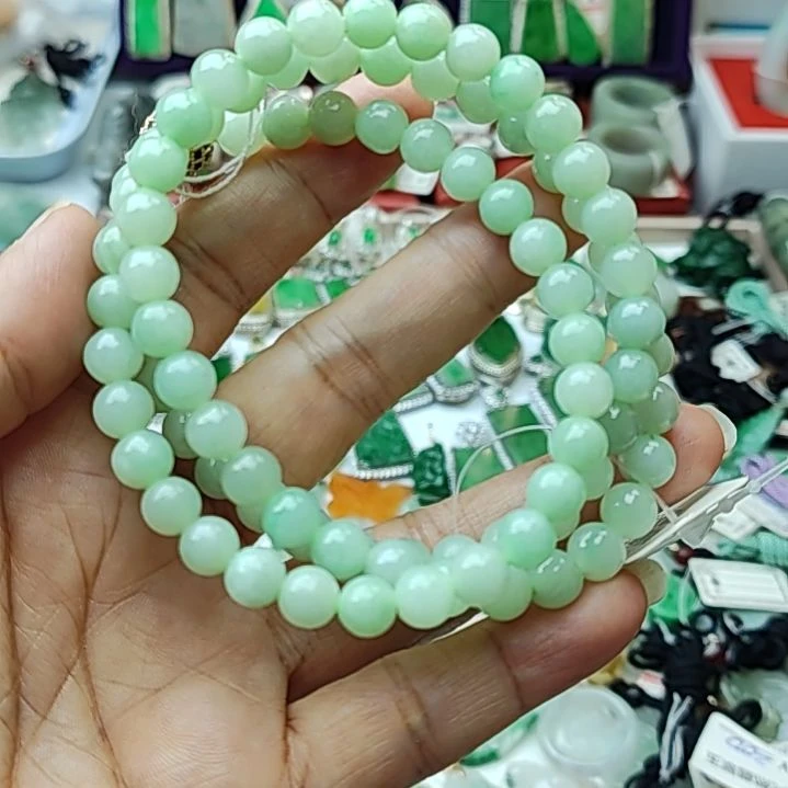 翡翠未镶嵌颈饰36