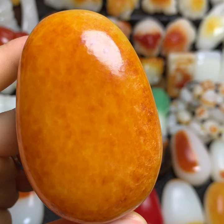 新疆戈壁石五彩石