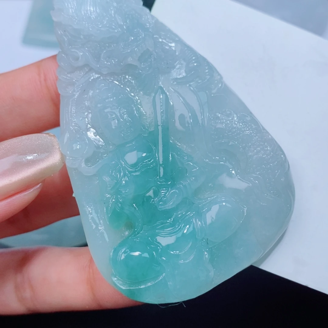 定制翡翠未镶嵌吊坠