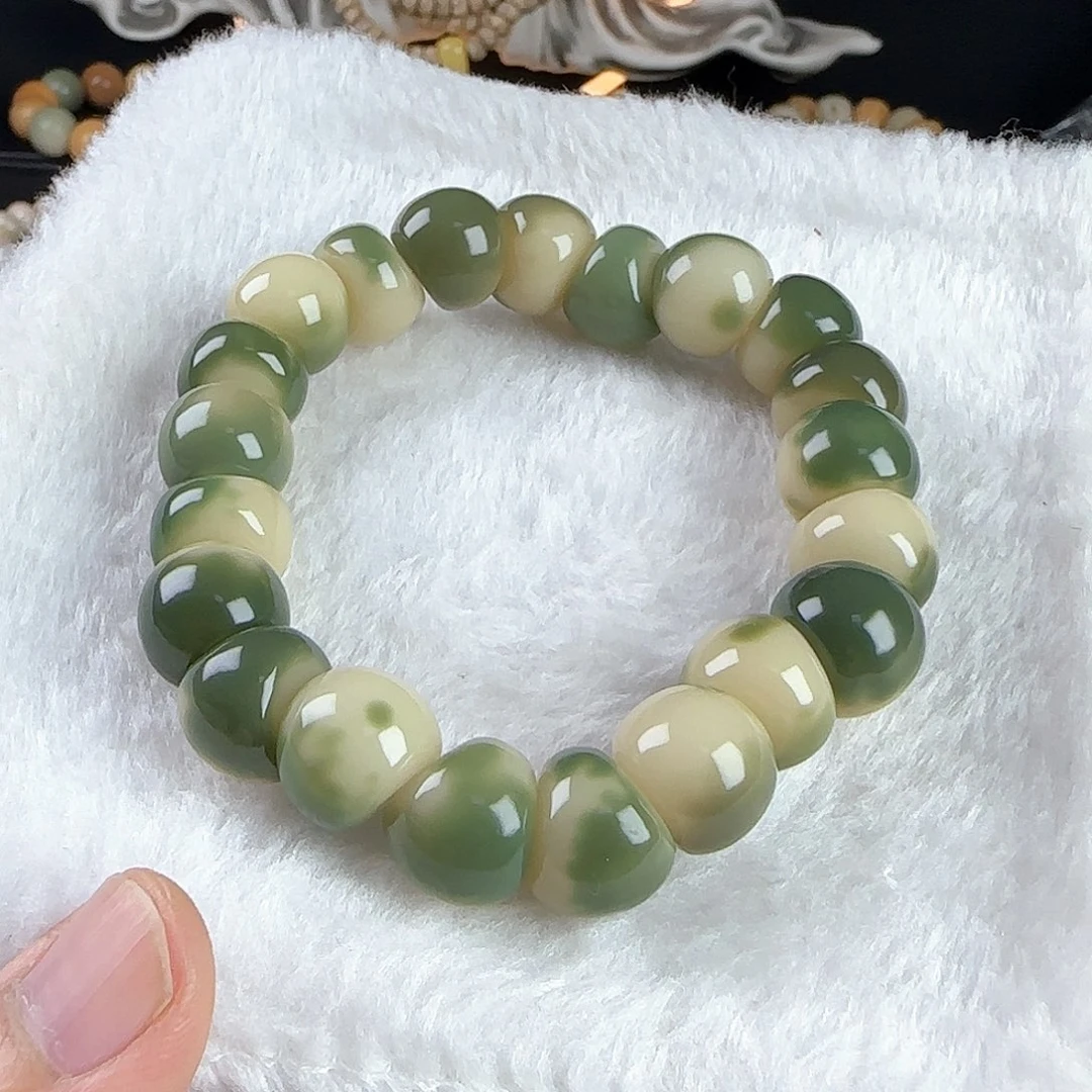 菩提根/象牙果手串云**星卡14胖蒜瓣手串一条