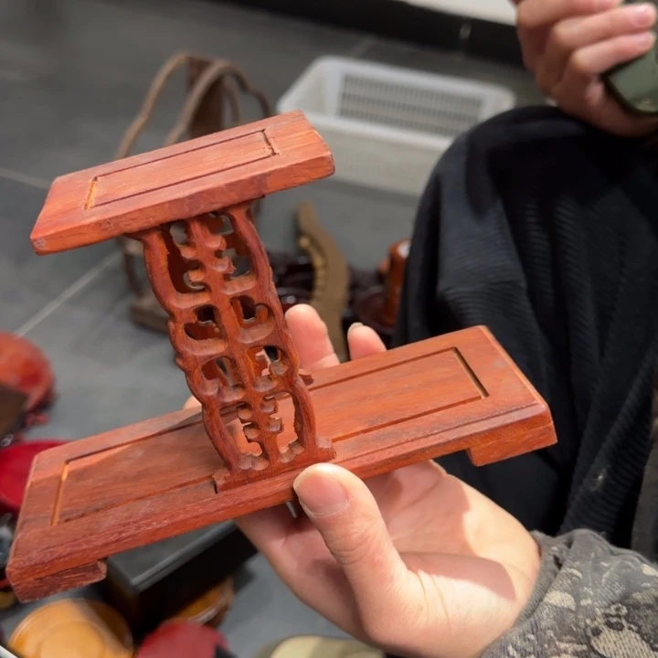 摆件橄榄核红木工艺品底座等