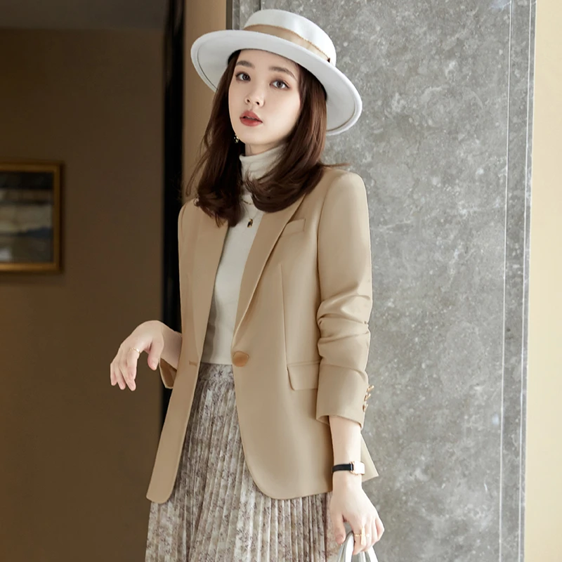 卡其色西装外套女春秋2025新款高级感气质女士小个子短款休闲西服