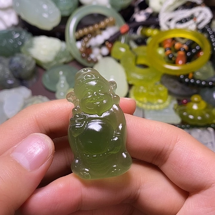 岫玉未镶嵌岫玉挂件