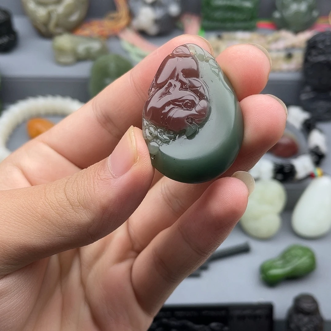 和田玉未镶嵌挂件