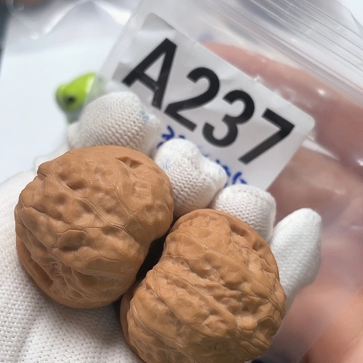 文玩核桃把件蛤蟆34.5 35.5