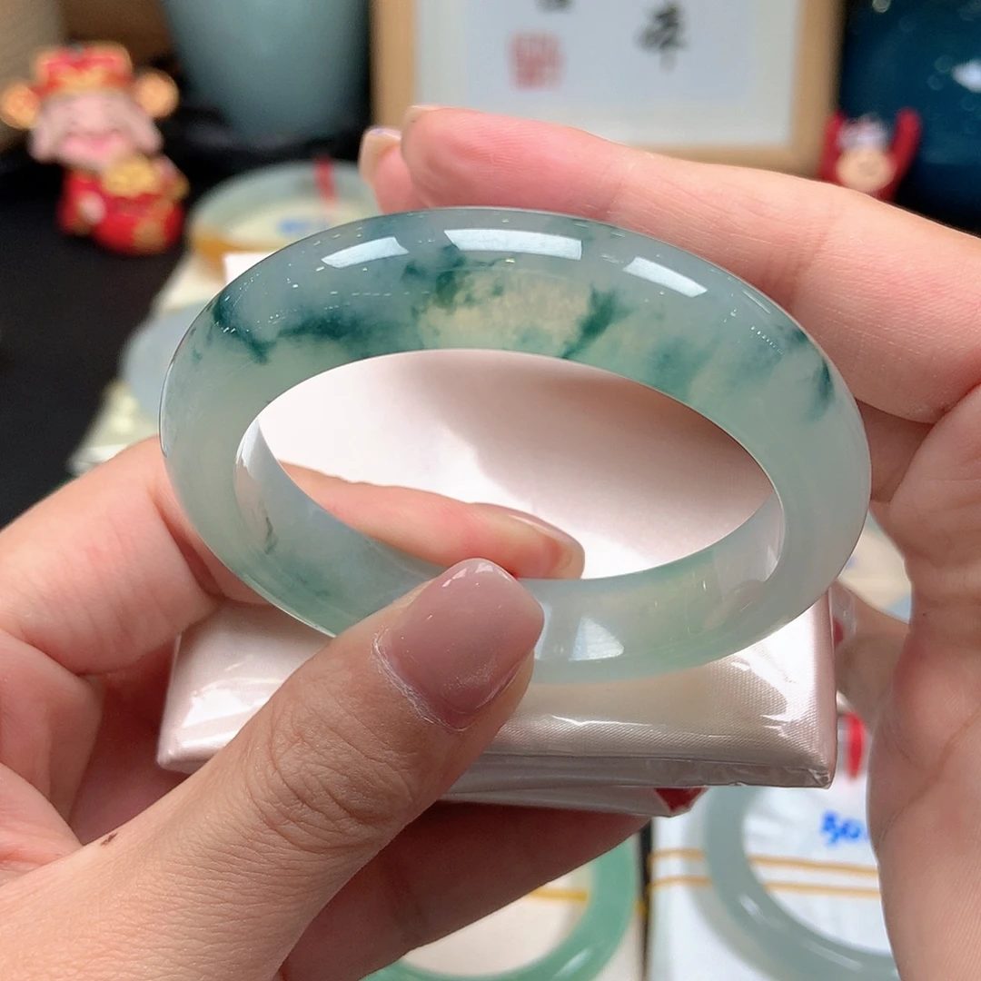 翡翠未镶嵌手镯20号链接