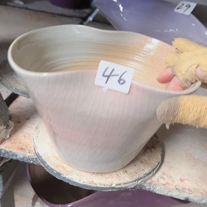 瓶口18高14 景德镇陶瓷学院