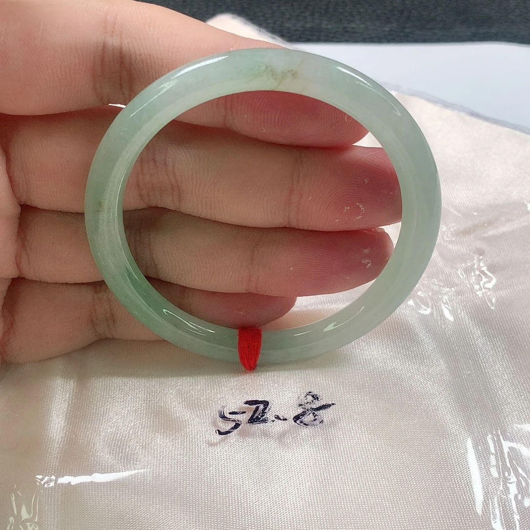未镶嵌手镯（圆镯）翡翠365号
