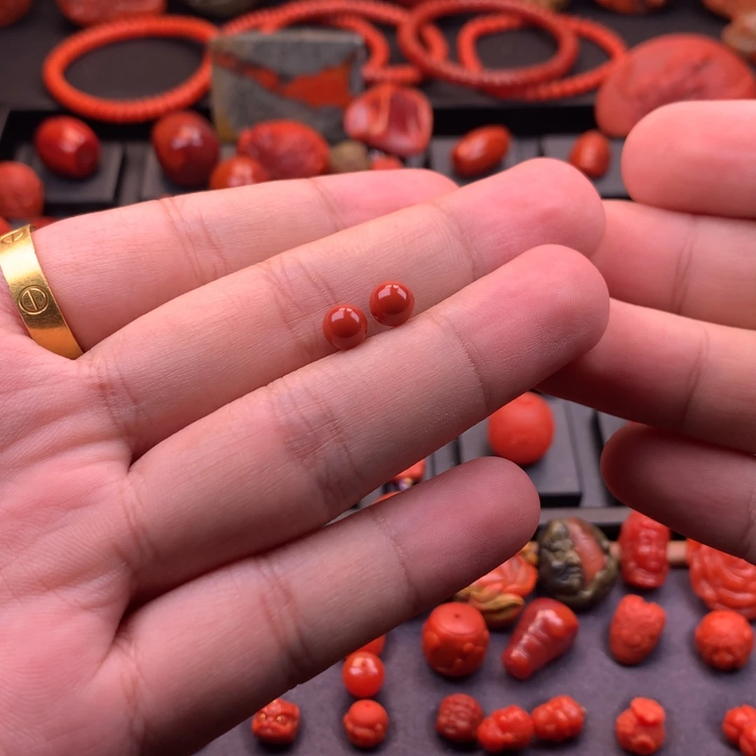 南红玛瑙未镶嵌川料原矿圆珠对珠6mm