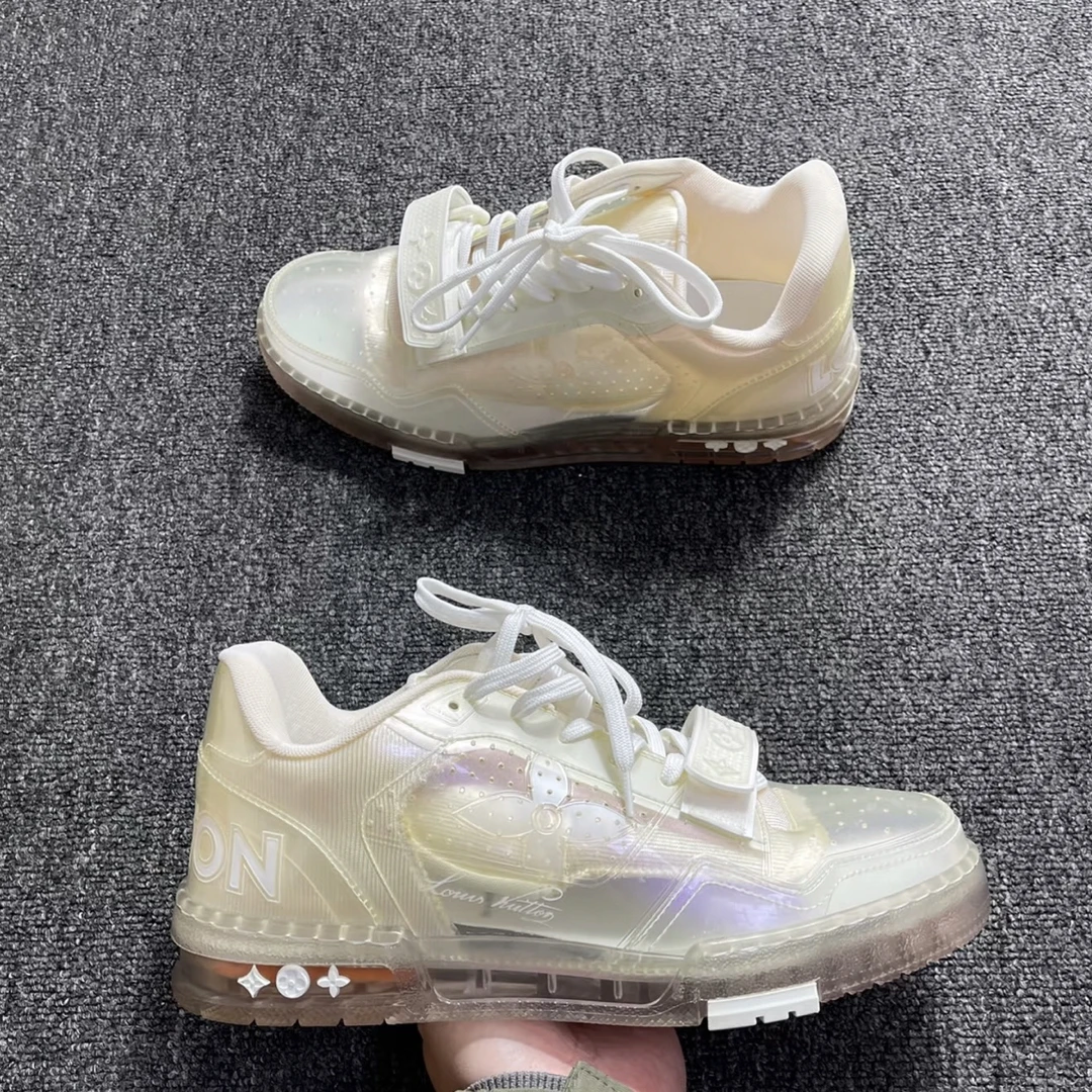 99新 AMIPARIS 97新Louis Vuitton路易威登PVC透明板鞋39码4574