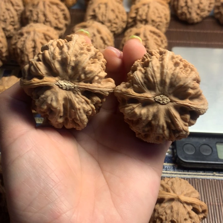 吊坠文玩核桃…*涛粗筋