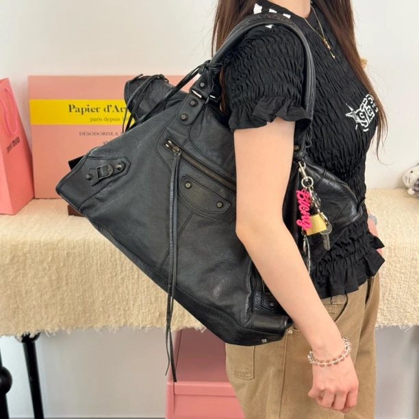 95新 Balenciaga/巴黎世家 work油蜡皮黑色机车单肩包