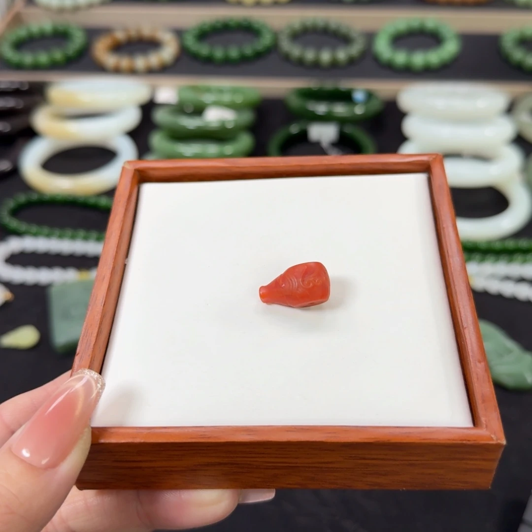 ￴***￴南红玛瑙未镶嵌吊坠(不含链)