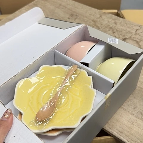 张****）瓷器。瓷器。瓷器。