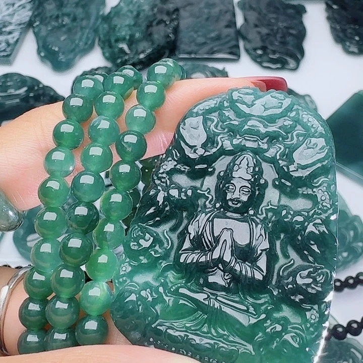 颈饰未镶嵌翡翠多样性发其一
