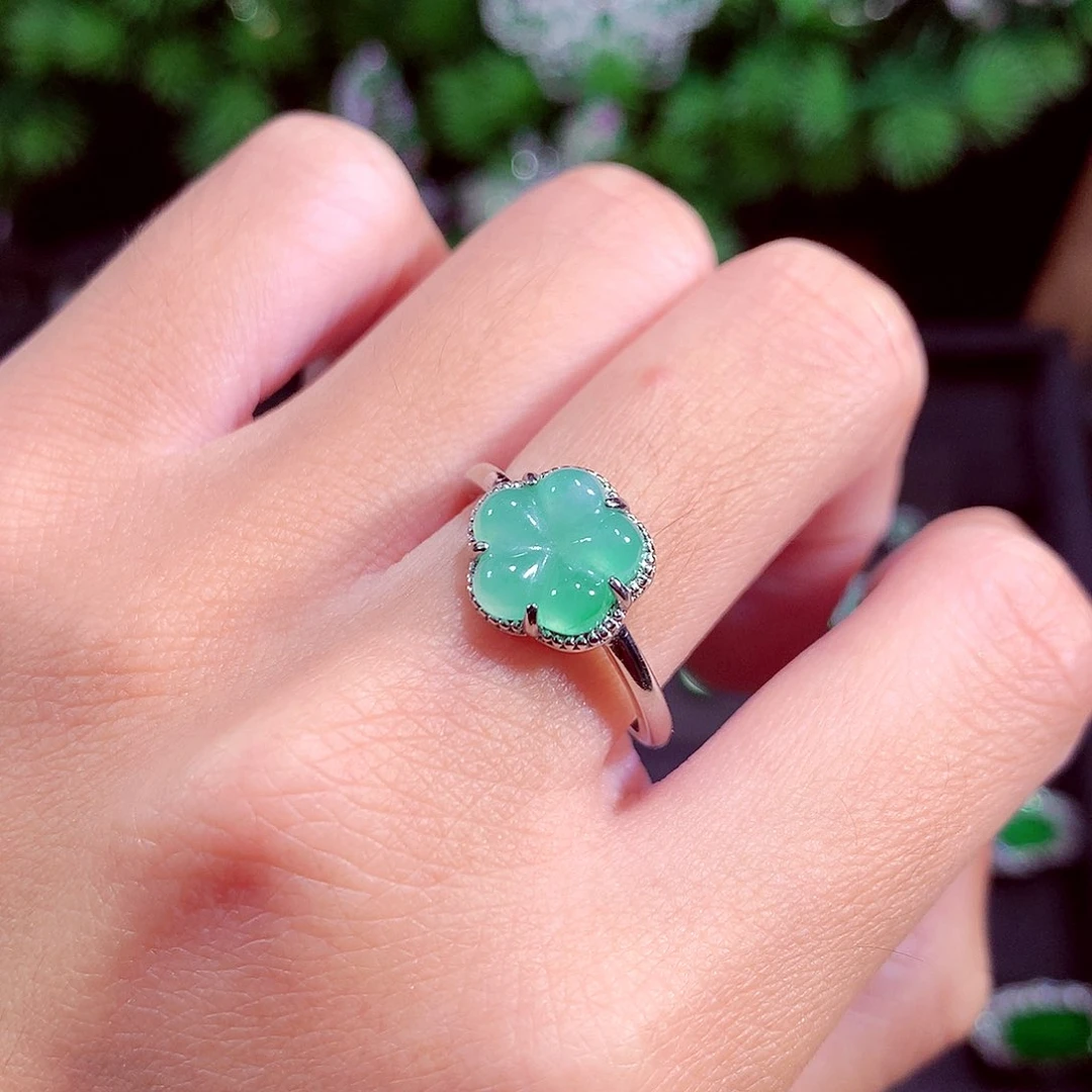 颈饰未镶嵌翡翠天然