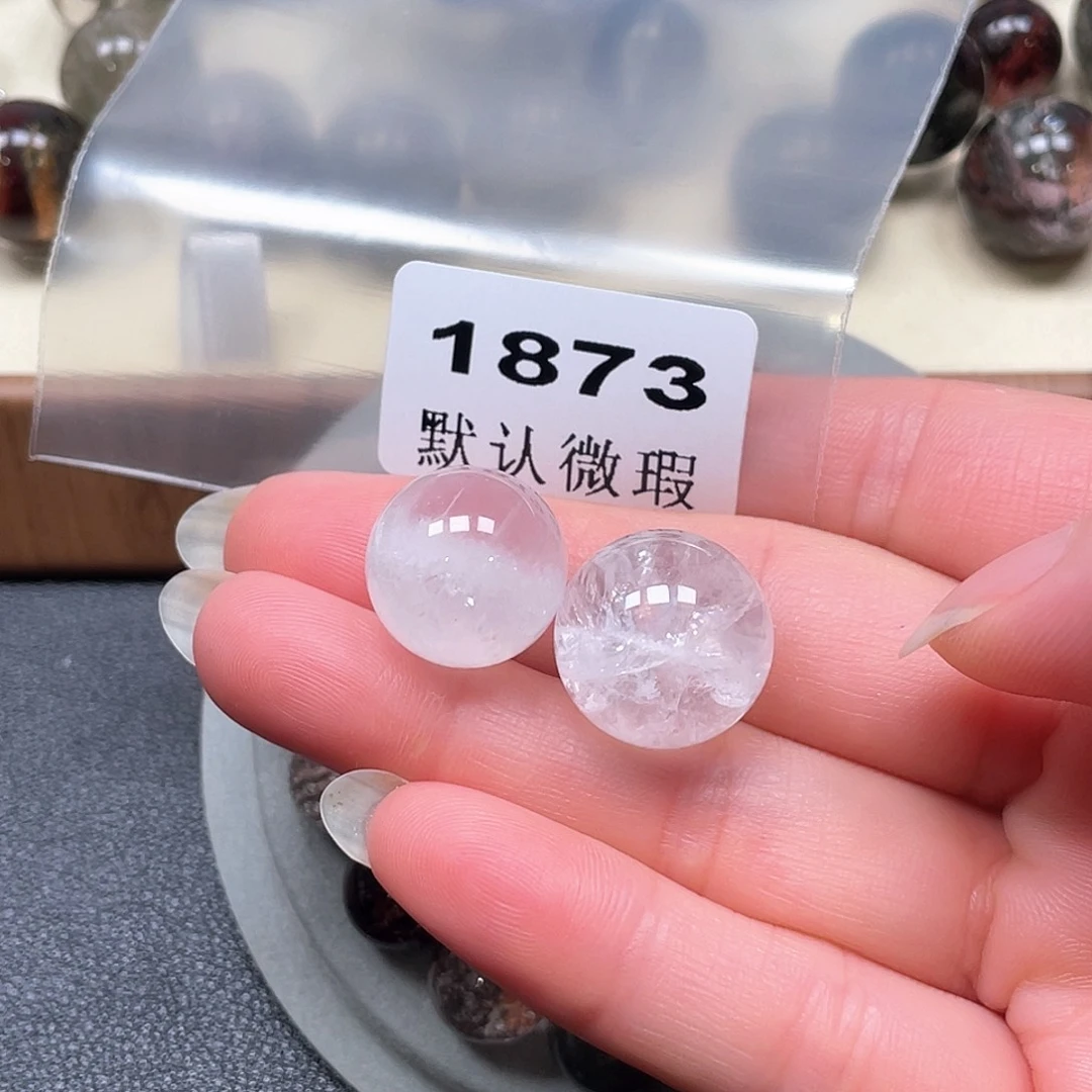 用***4吊坠(不含链)未镶嵌水晶
