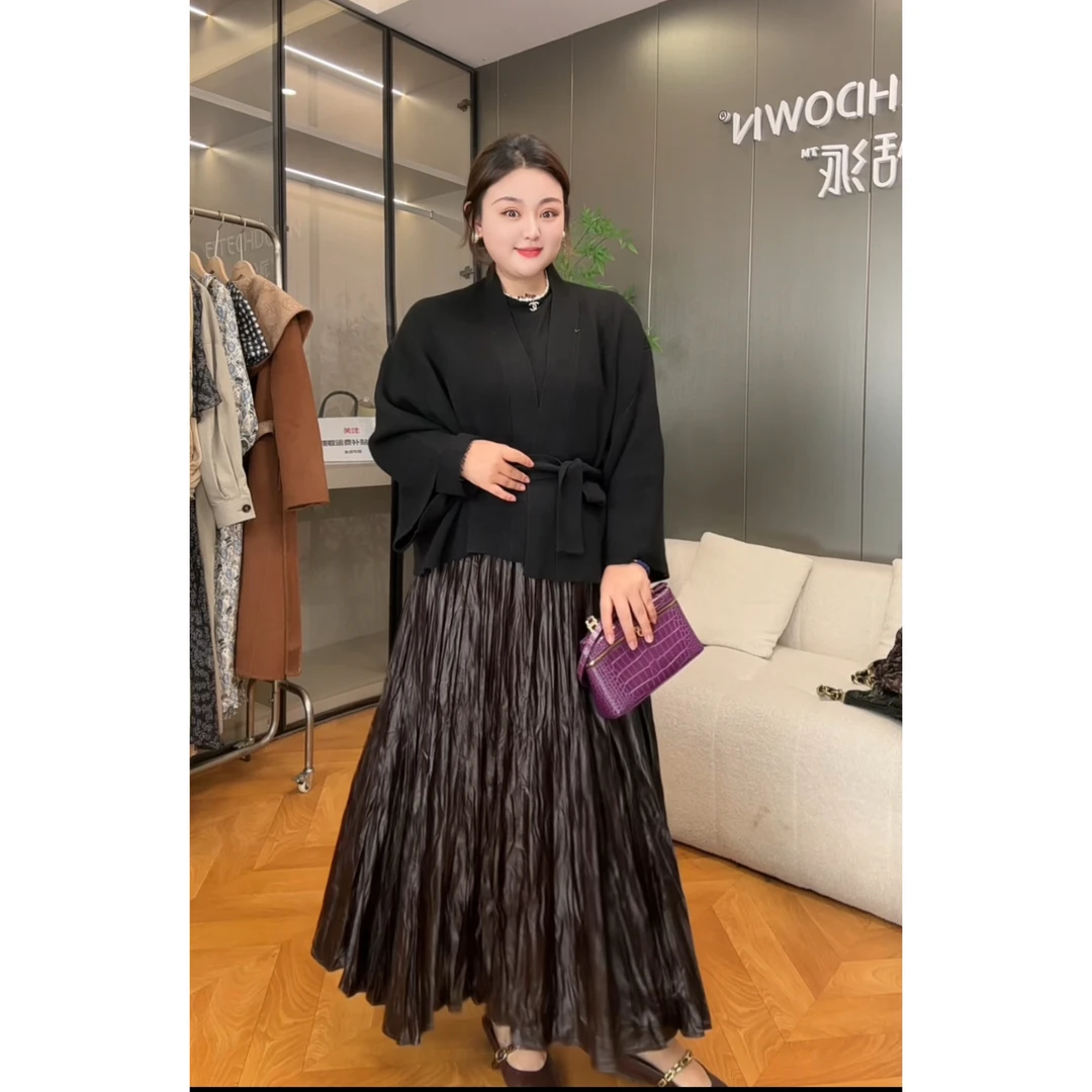 【肌理百褶皮裙】TOYA大码女装秋装新款长款半身裙法式气质显瘦包臀