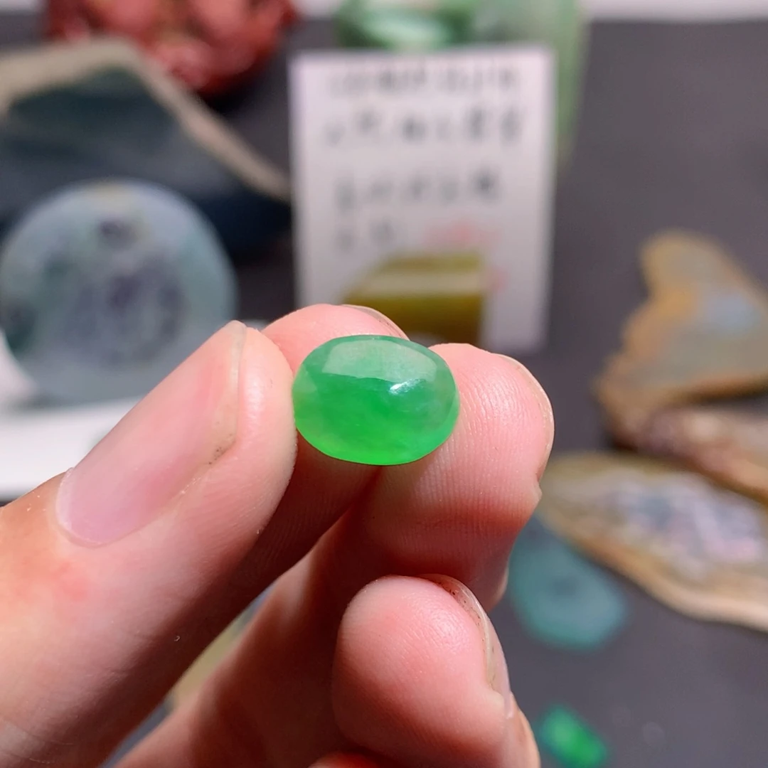 未镶嵌定制翡翠翡翠