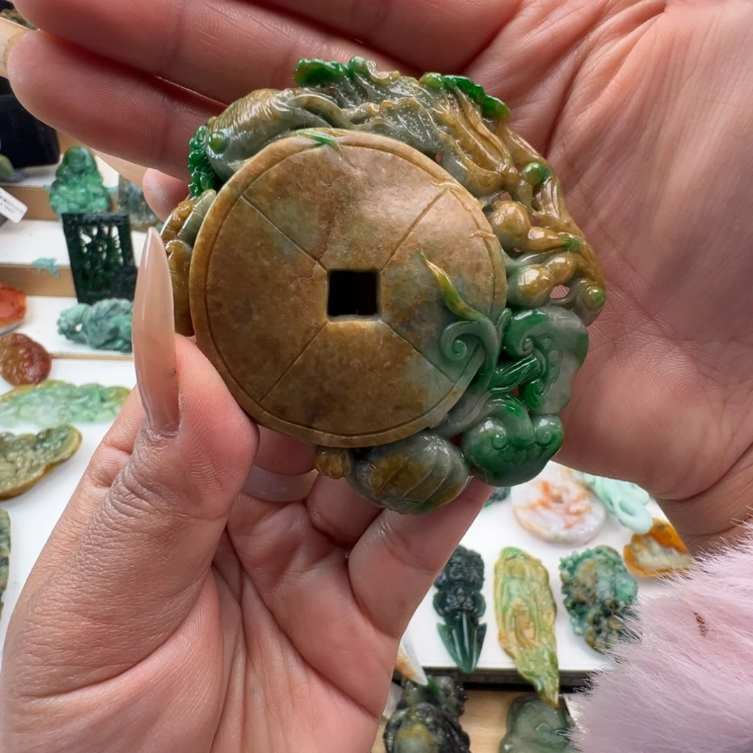 未镶嵌挂件翡翠天然缅甸