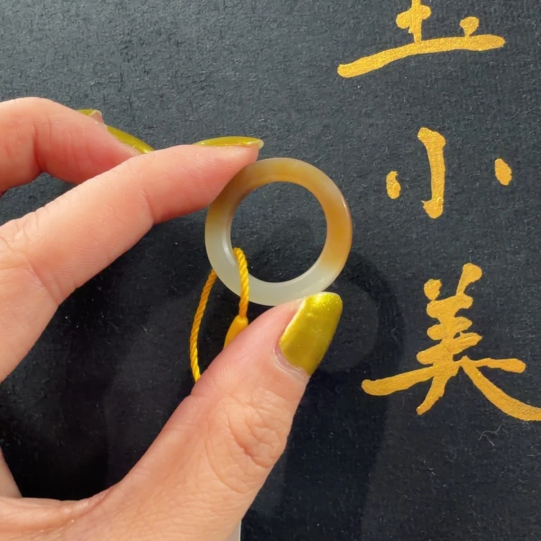 和田玉未镶嵌颈饰金山糖白内径17.3