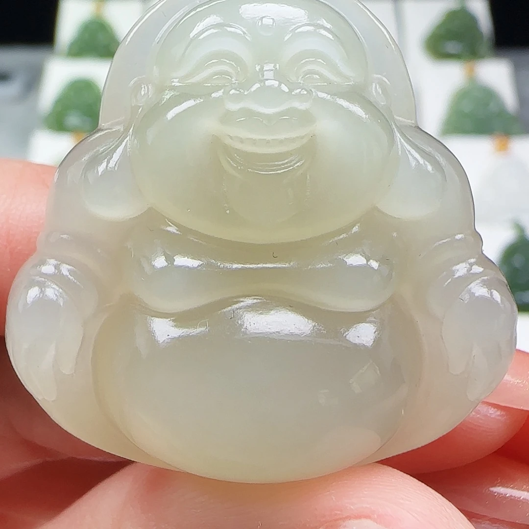 和田玉未镶嵌吊坠(赠链)