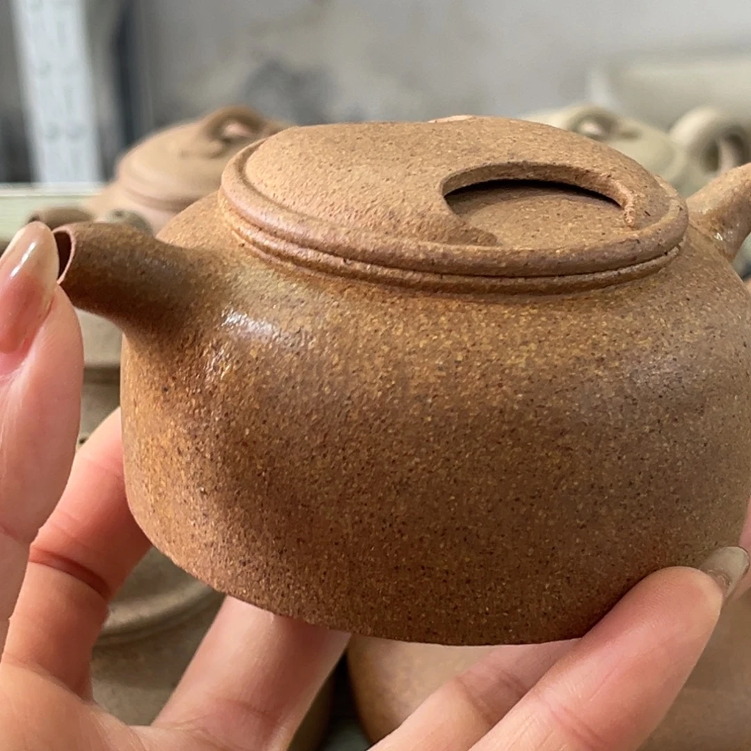 紫砂茶壶微暇………………