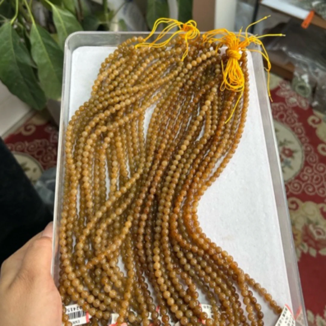 新疆和田玉且末金山卡6长链多样性发货拍一发一