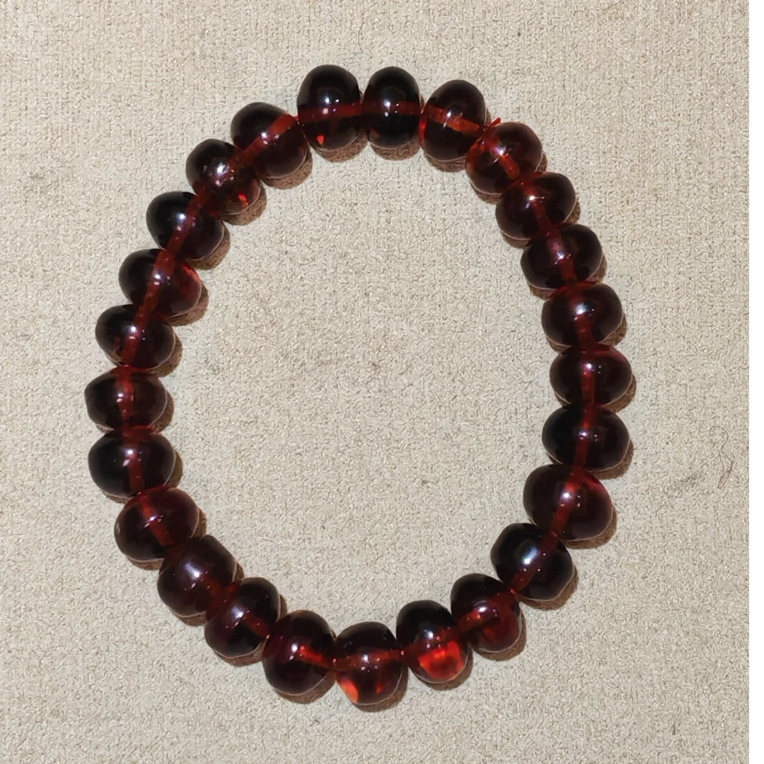 20-14Q  9MM绿毛血手串抚顺琥珀