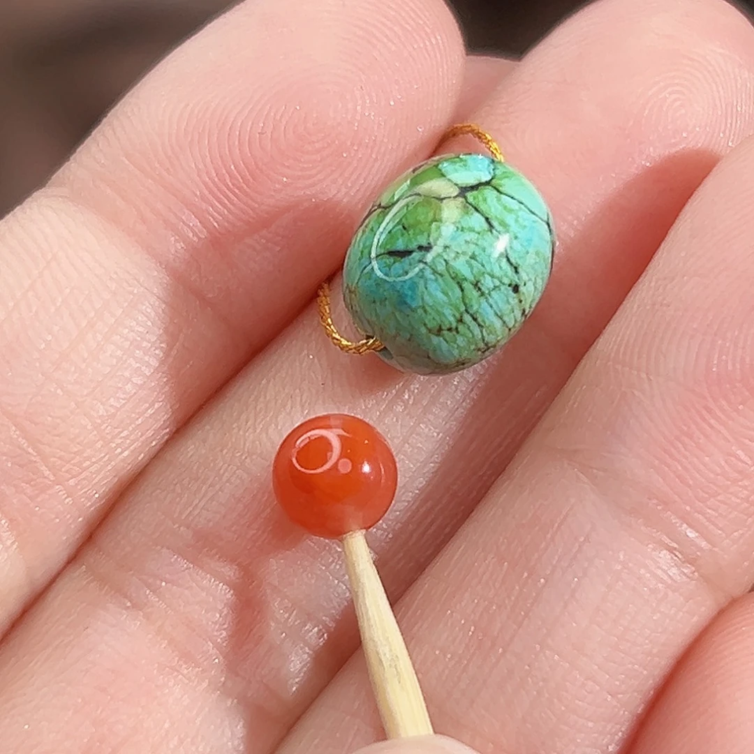 南红玛瑙未镶嵌珠宝奇石