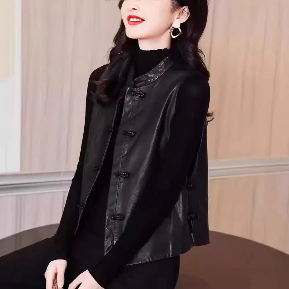 真皮绵羊皮盘扣女秋冬马甲女复古显瘦内坎肩立领洋气女士马甲外套