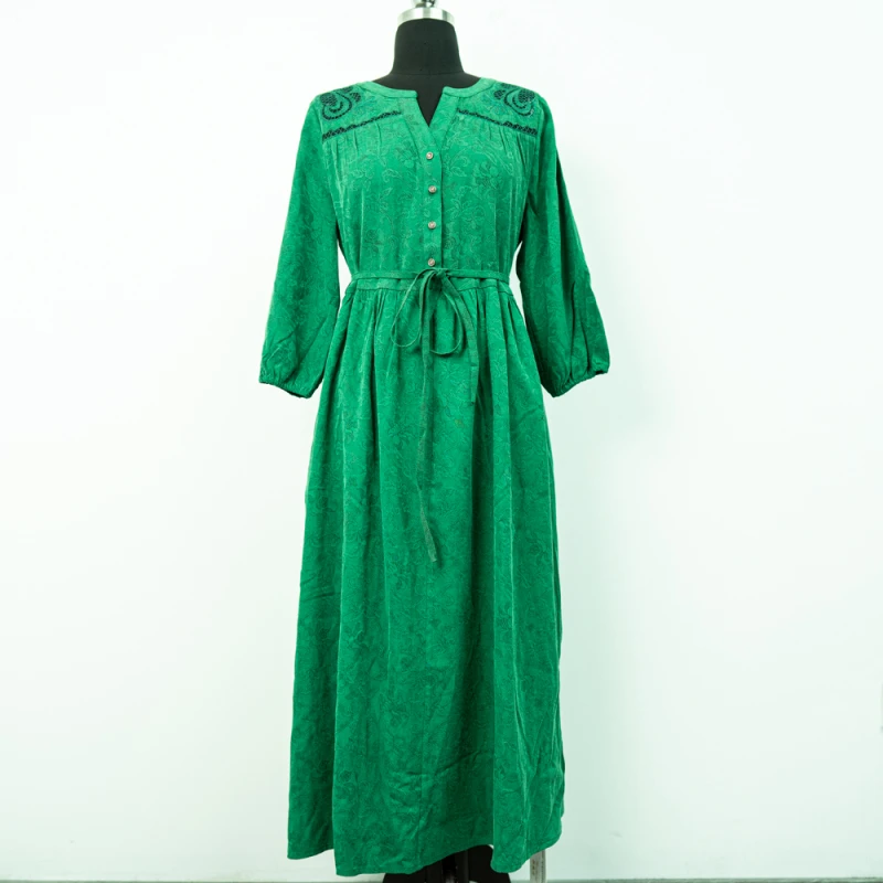 LN  65姆米重磅重锻绢纺绿色国风连衣裙女 236855-1