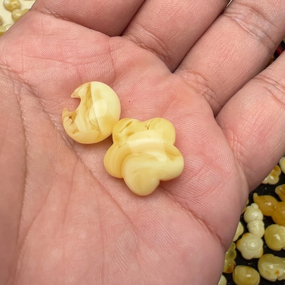 琥珀未镶嵌裸石星月