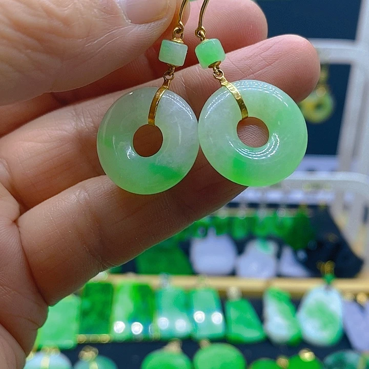 翡翠18K金镶嵌耳饰耳坠