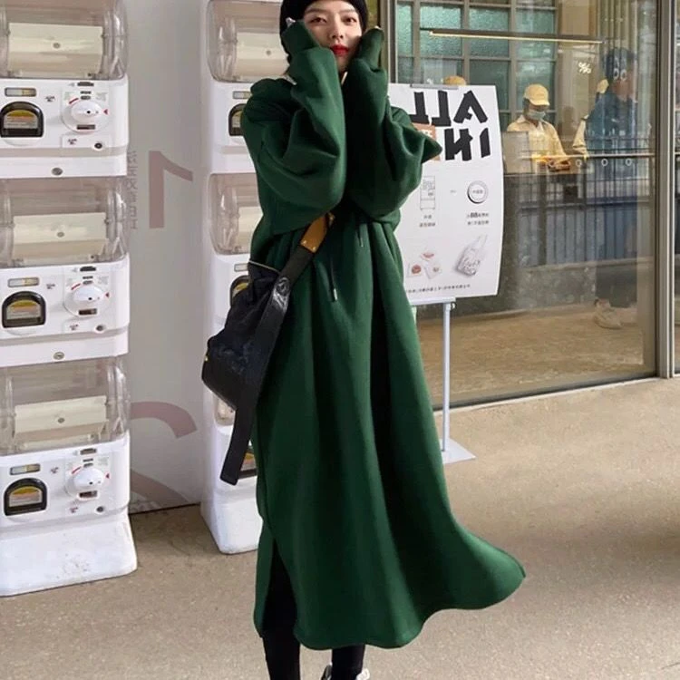 胖M特大码2-300斤加绒长裙秋冬季宽松显瘦加厚保暖绿色卫衣连衣裙