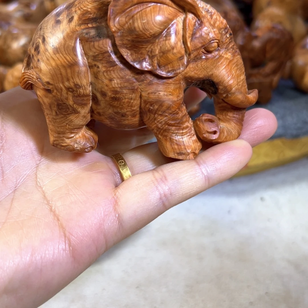 薛***良柏木随行摆件手把件