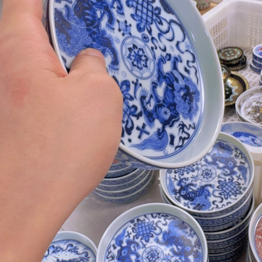 瓷片青花狮子大壶乘微瑕