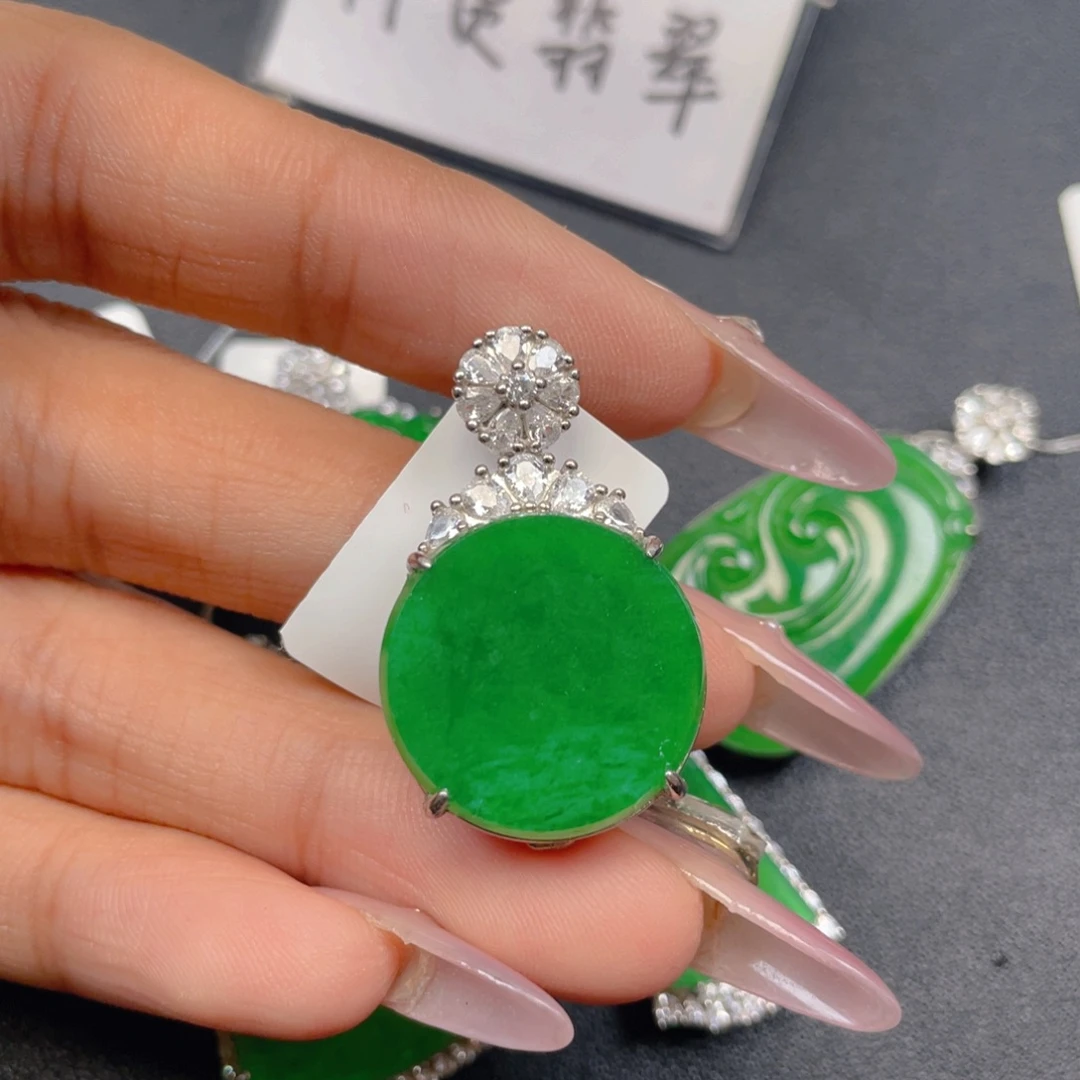 翡翠银S925镶嵌颈饰