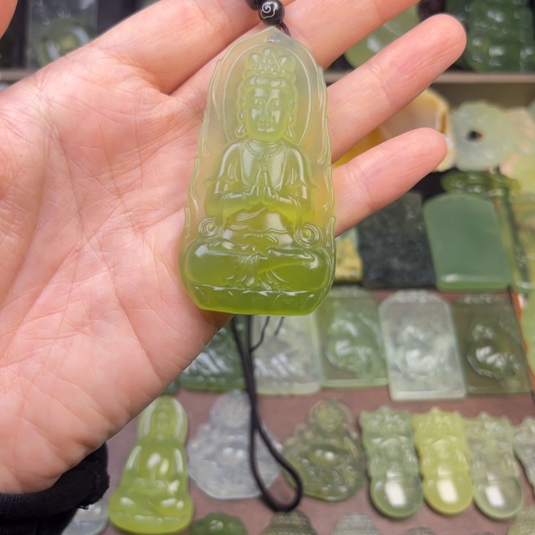 蛇纹石玉未镶嵌吊坠(赠链)