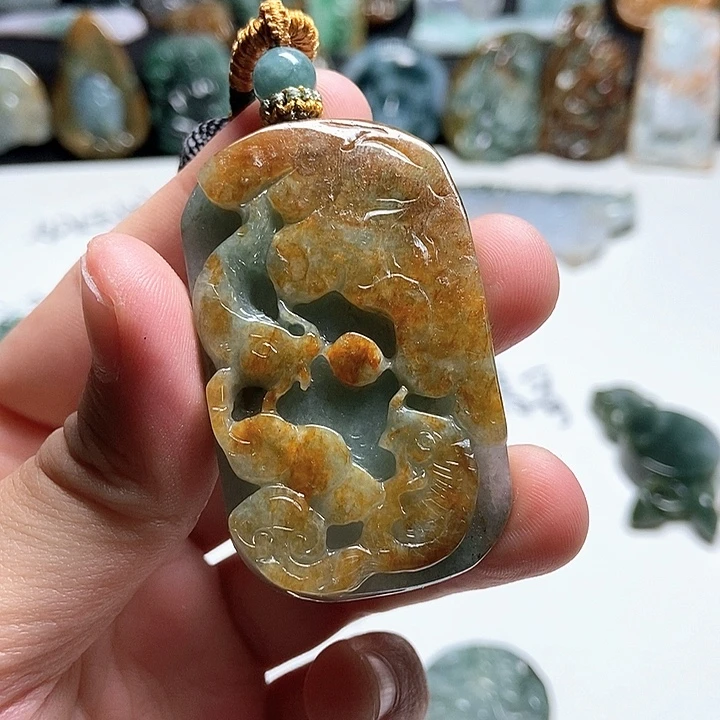 翡翠未镶嵌颈饰翡翠a货