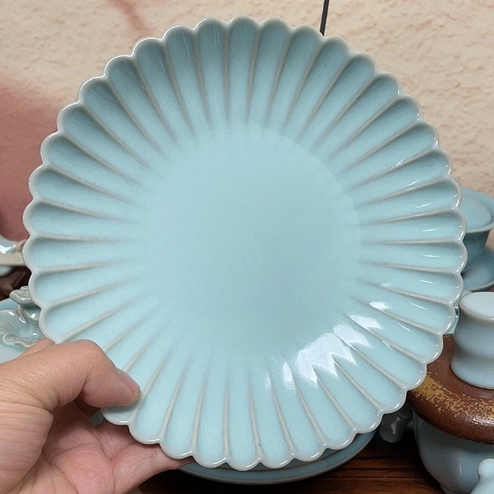 摆件天青菊花大盘蝉翼纹