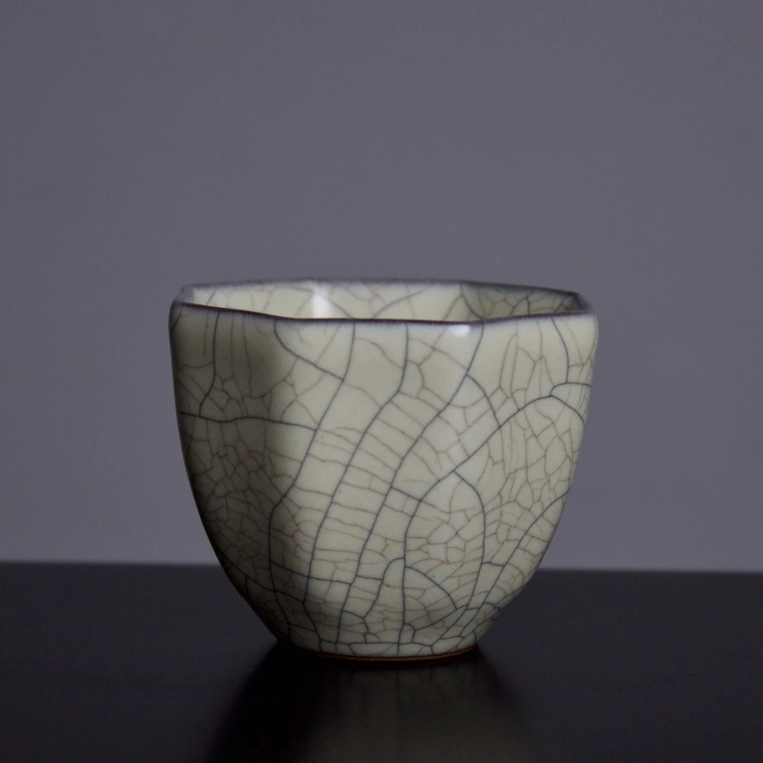 传世哥窑金丝铁线开片可养八方杯