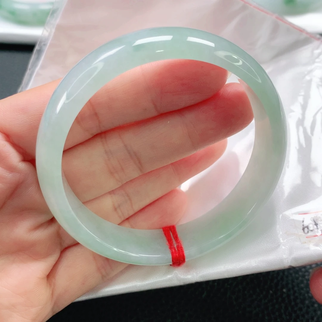 未镶嵌手镯翡翠60轮胎