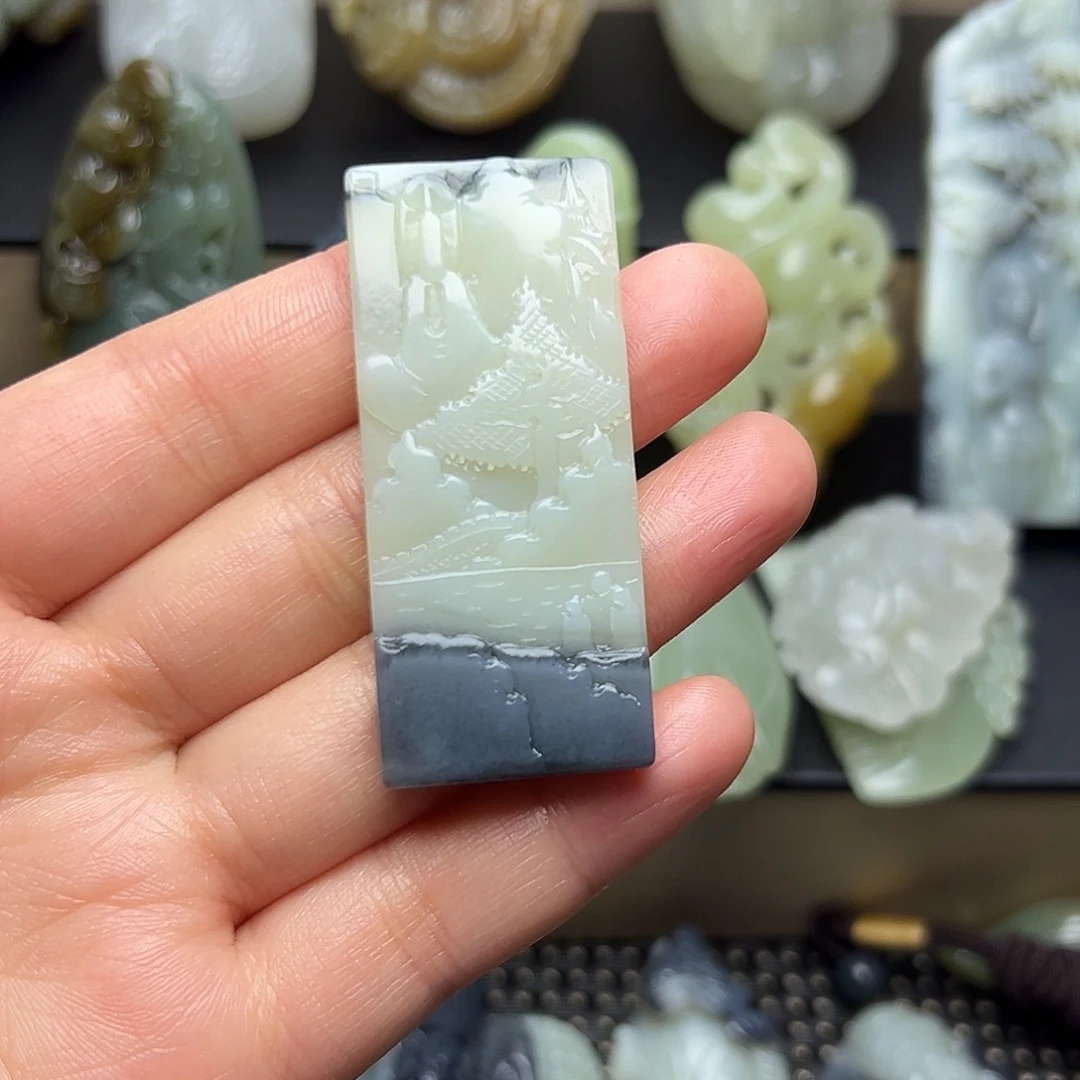 和田玉未镶嵌挂件