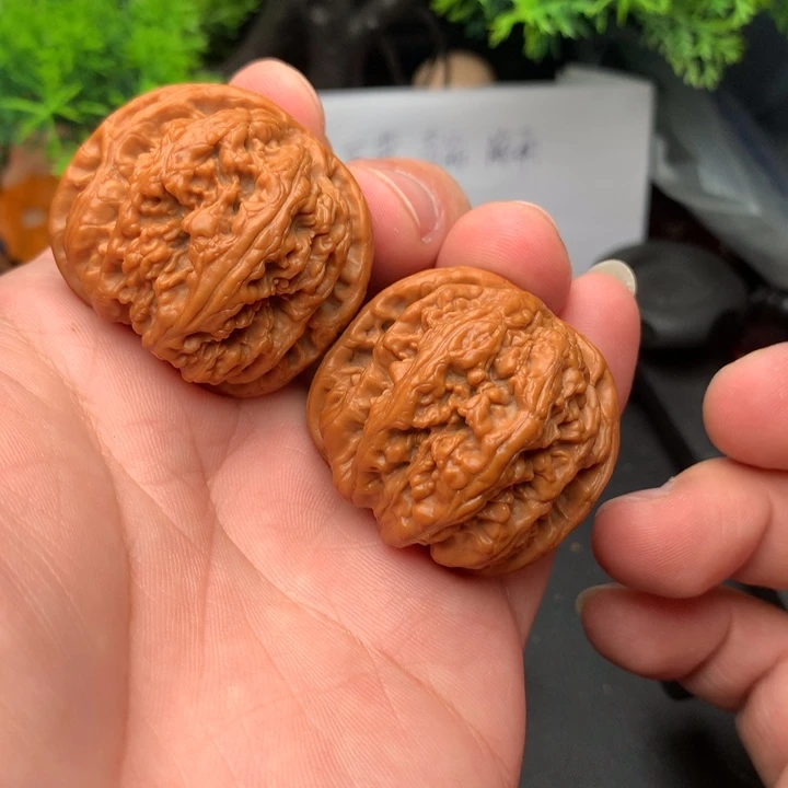 吊坠文玩核桃39粗筋